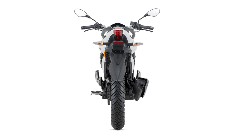 Moto Benelli TNT 15 - Color Blanco - De costado 3 - Cycles Motoshop