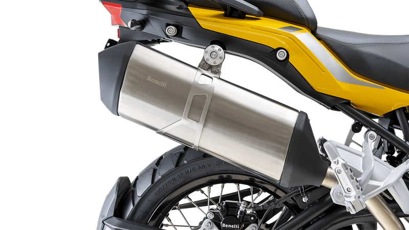 Moto Benelli TRK 502 X - Color Amarillo - De costado 6 - Cycles Motoshop