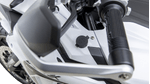 Moto Benelli TRK 502 - Color Blanco - De costado 4 - Cycles Motoshop