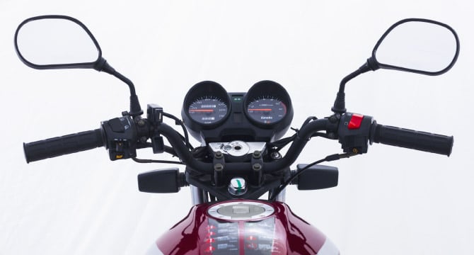 Moto Zanella RX 150 Z7 Base - Color Rojo - De costado 4 - Cycles Motoshop