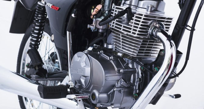 Moto Zanella RX 150 Z7 Base - Color Rojo - De costado - Cycles Motoshop