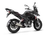 Moto Benelli TRK 251 ABS - Color Negro - De costado 1 - Cycles Motoshop