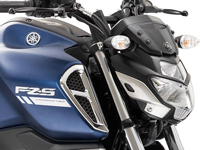 Moto Yamaha FZ-S FI 3.0 - Color Azul - De costado 1 - Cycles Motoshop
