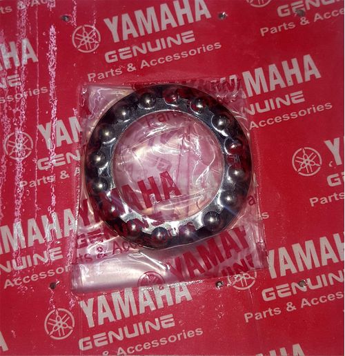 Municion Cubeta Direccion Inferior FZ16 Original Yamaha