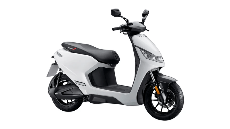 Kymco-I-One-X-Color-Blanco-Cycles-Motoshop
