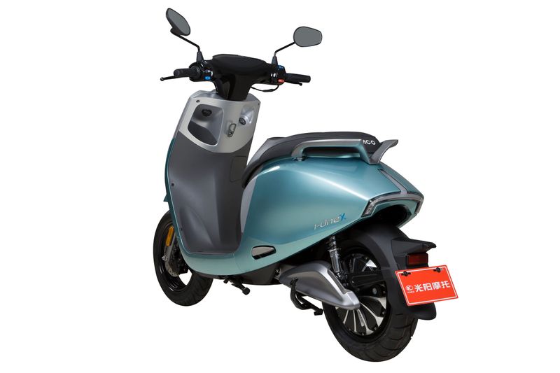 Kymco-I-One-X-Cycles-Motoshop