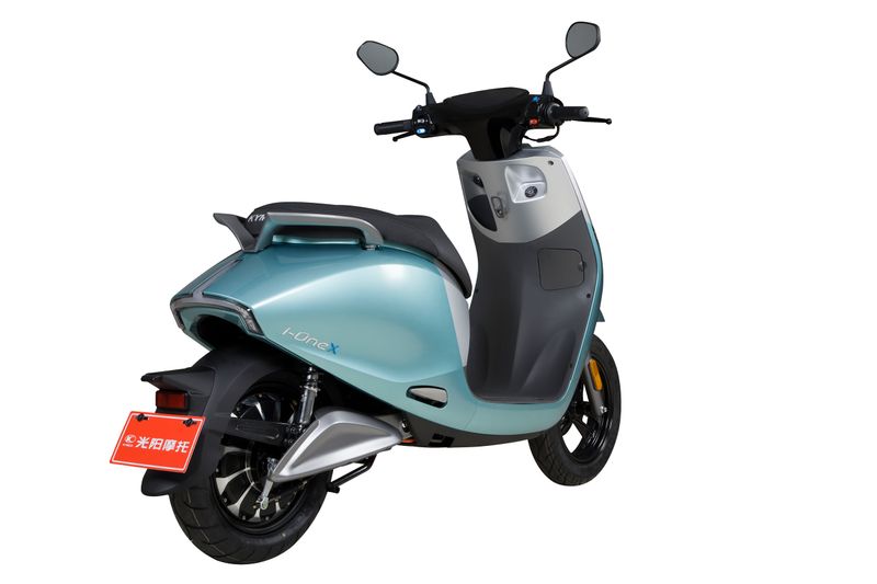 Kymco-I-One-X-Cycles-Motoshop